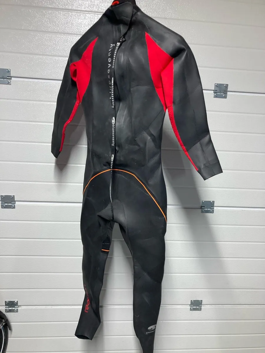 Blue Seventy Wetsuit (m-l) - Image 4