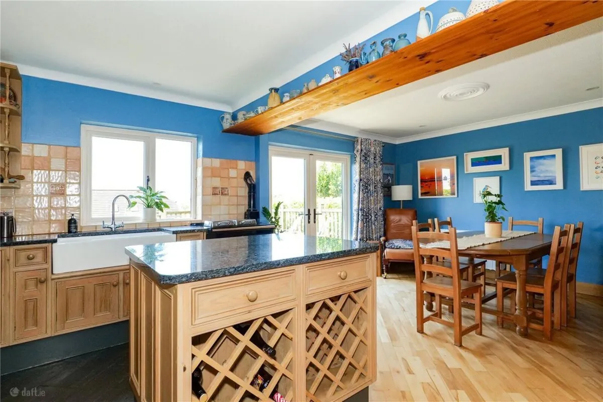 Kitchen - Image 2