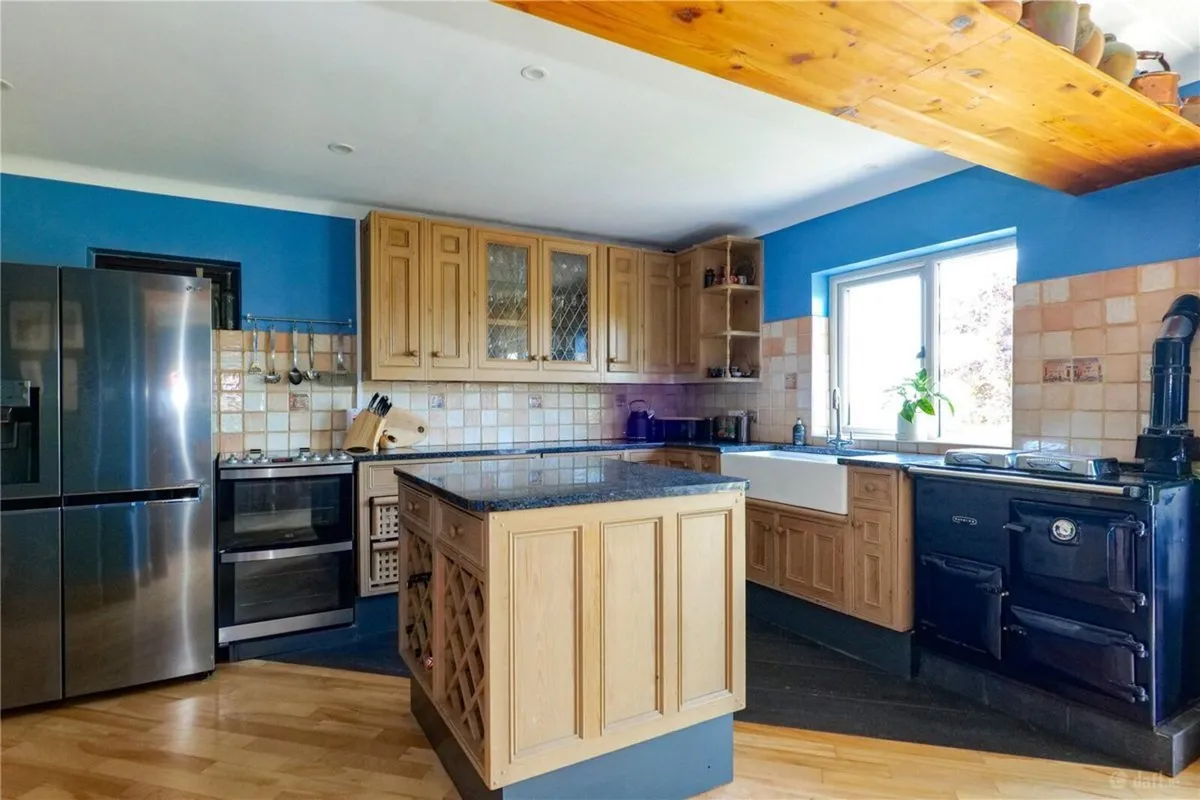Kitchen - Image 1