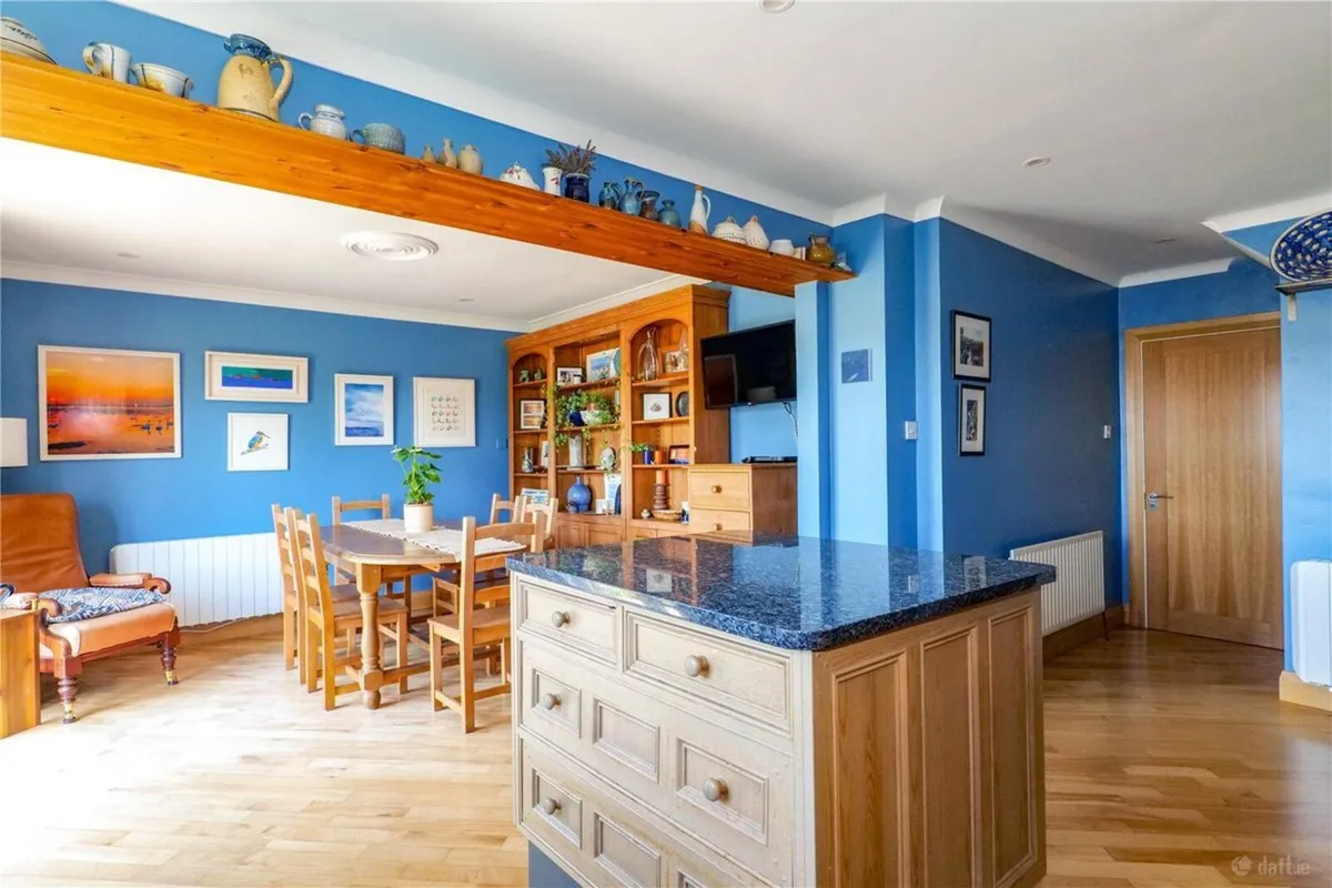 Kitchen - Image 3