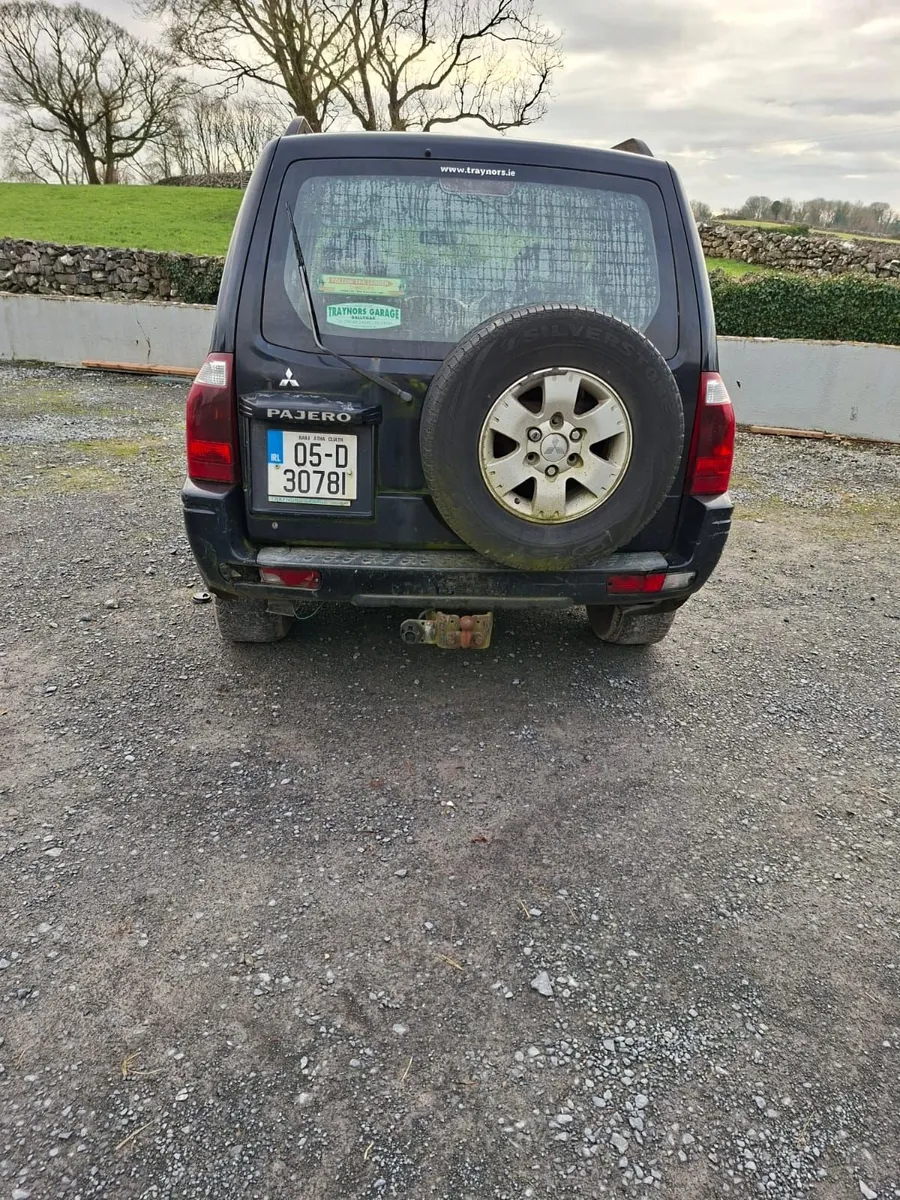 Mitsubishi Pajero 2005 - Image 3