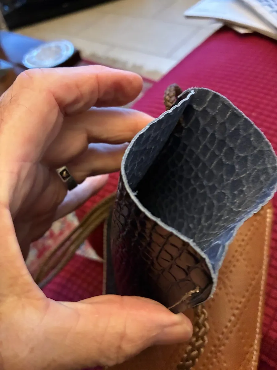 Mobile Phone Leather Pouch - Image 3