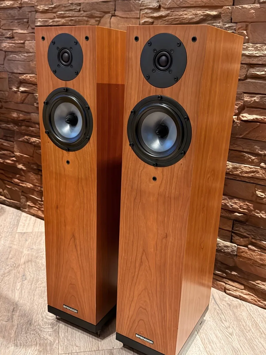 Spendor A3 - Image 1