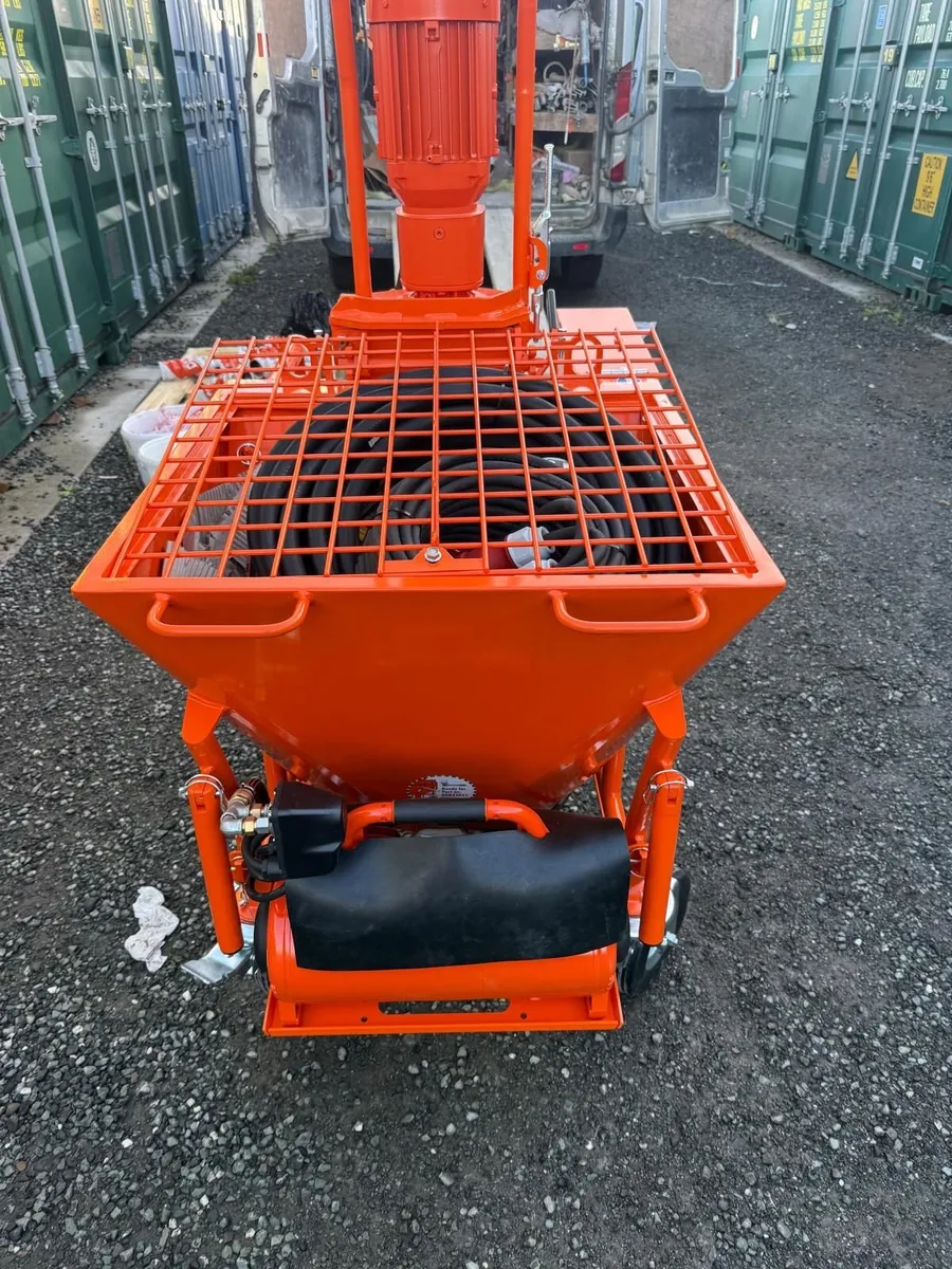 Plastering machine G4 - Image 1