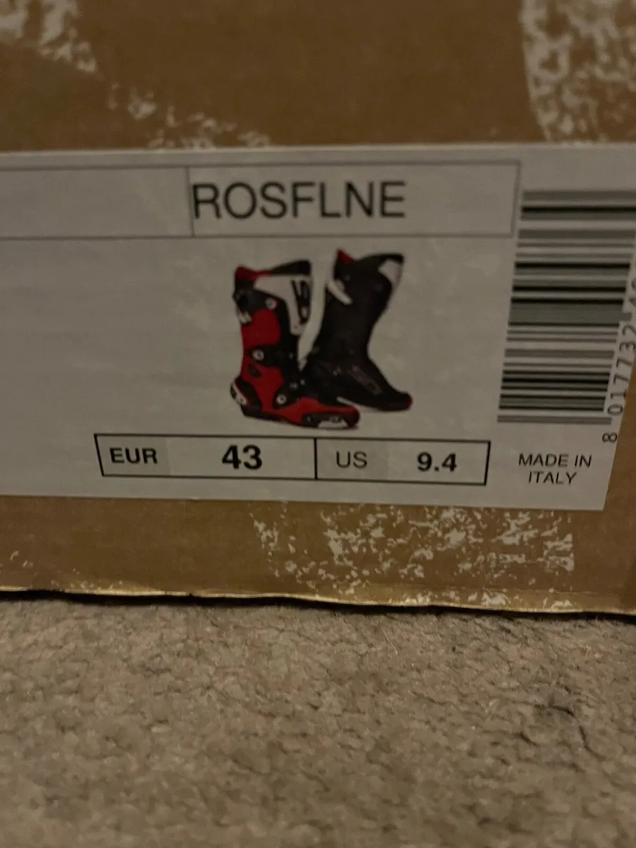 Brand new sidii motorbike boots - Image 3