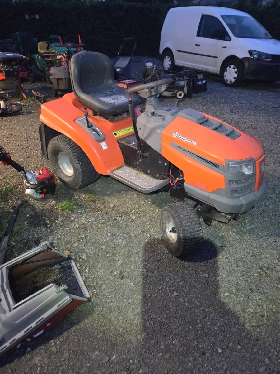 Ride on tractor no deck - Image 2