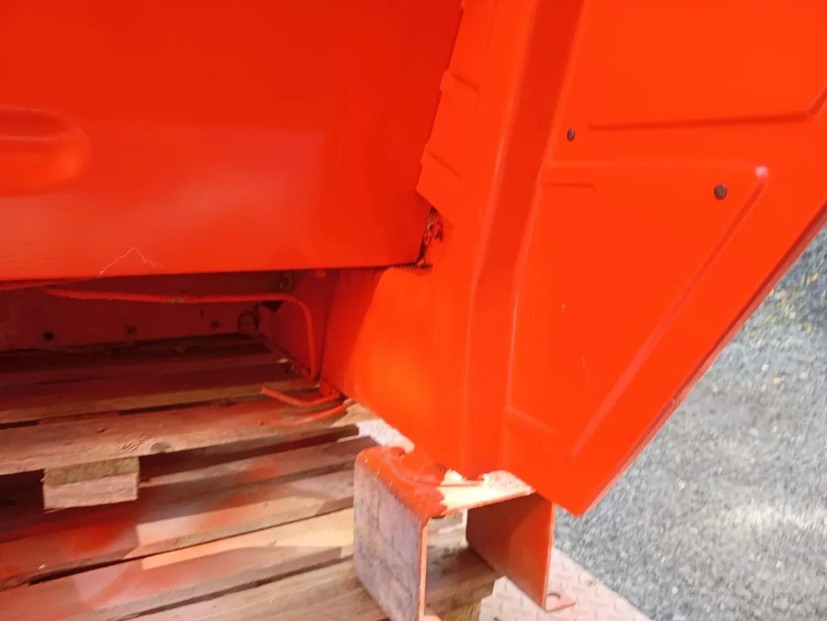 Same Leopard Cab - Image 4