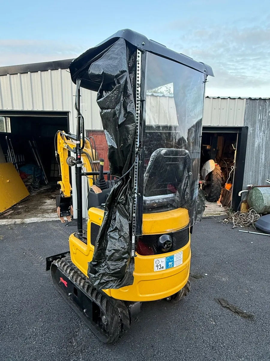 Mini Digger - Image 2