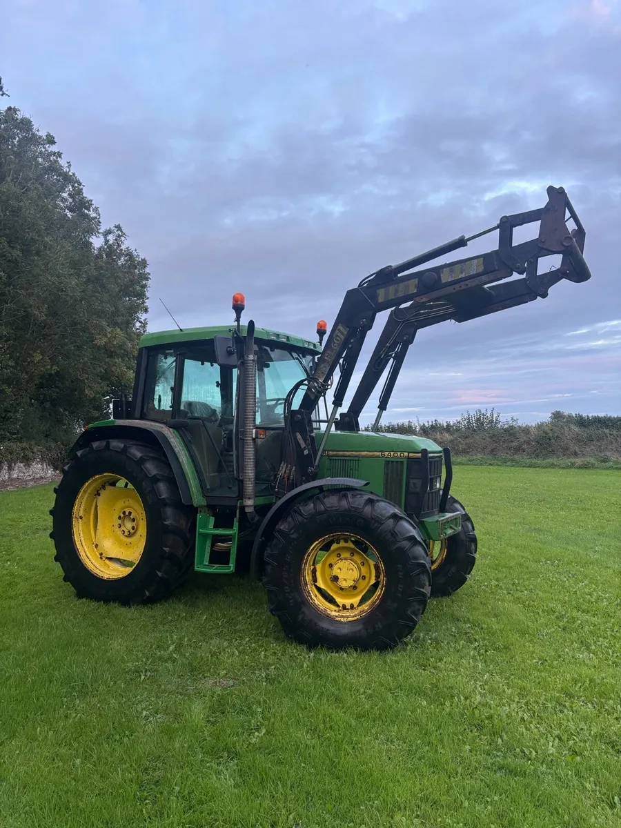 JOHN DEERE 6400 - Image 1