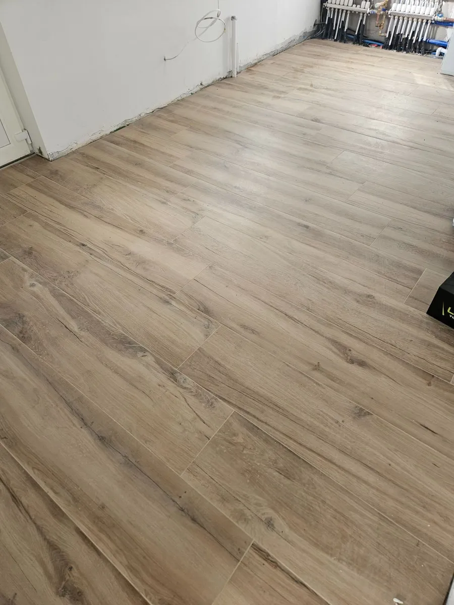 Wood effect tiles - Image 2