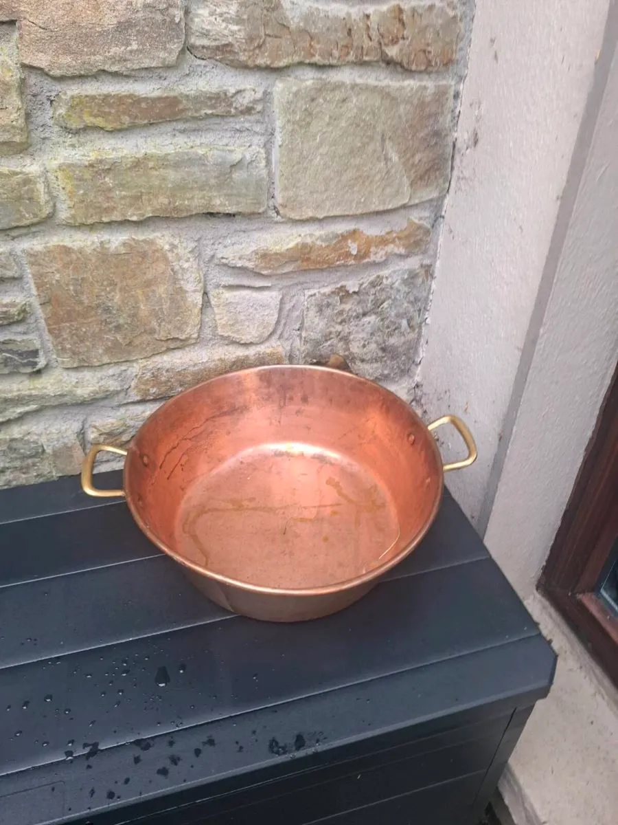 Copper jam pot postage possible - Image 3