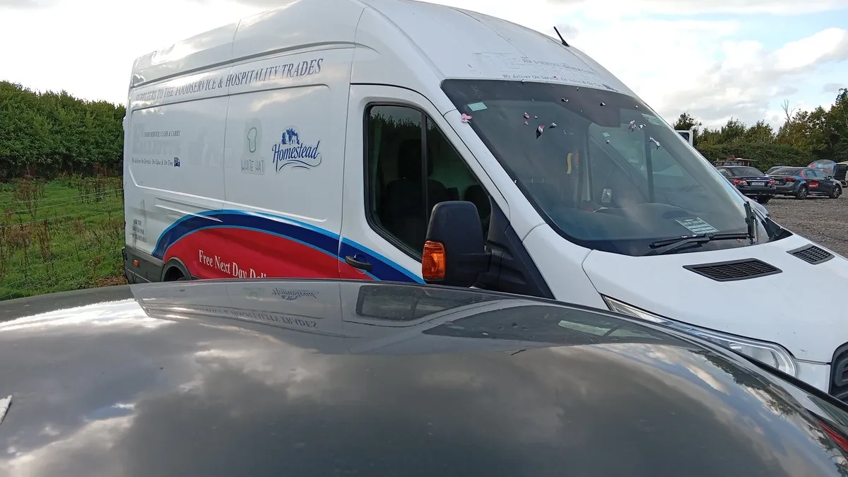 Ford transit rear wheel drive H/R - Image 2