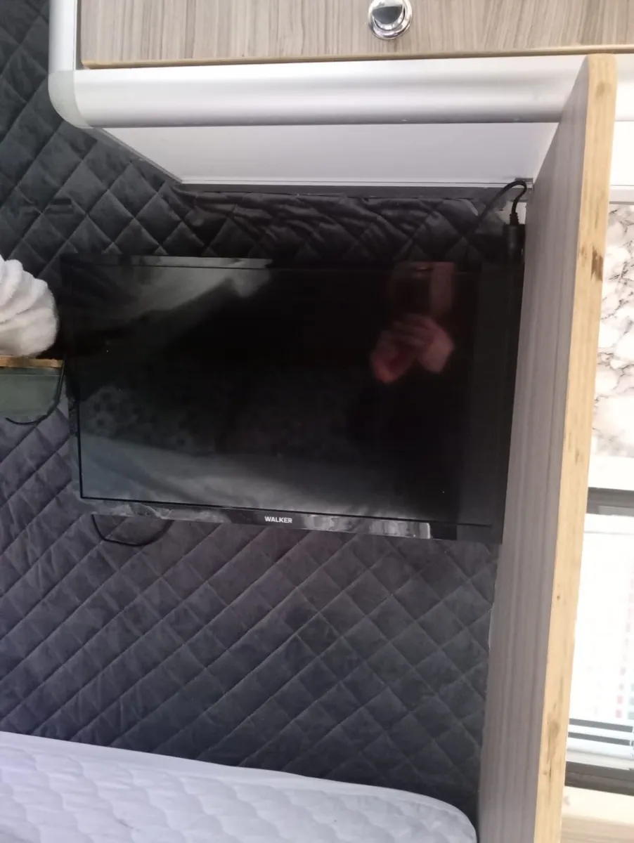 Camper van - Image 3