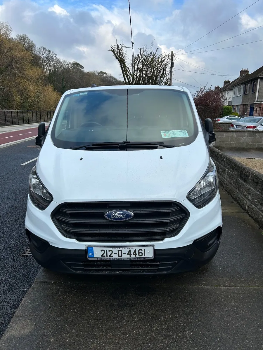 Ford Transit 2021 - Image 1