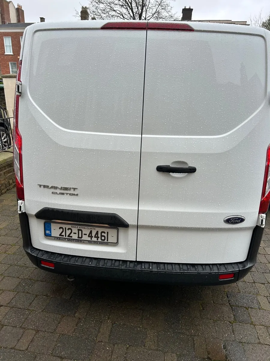 Ford Transit 2021 - Image 3