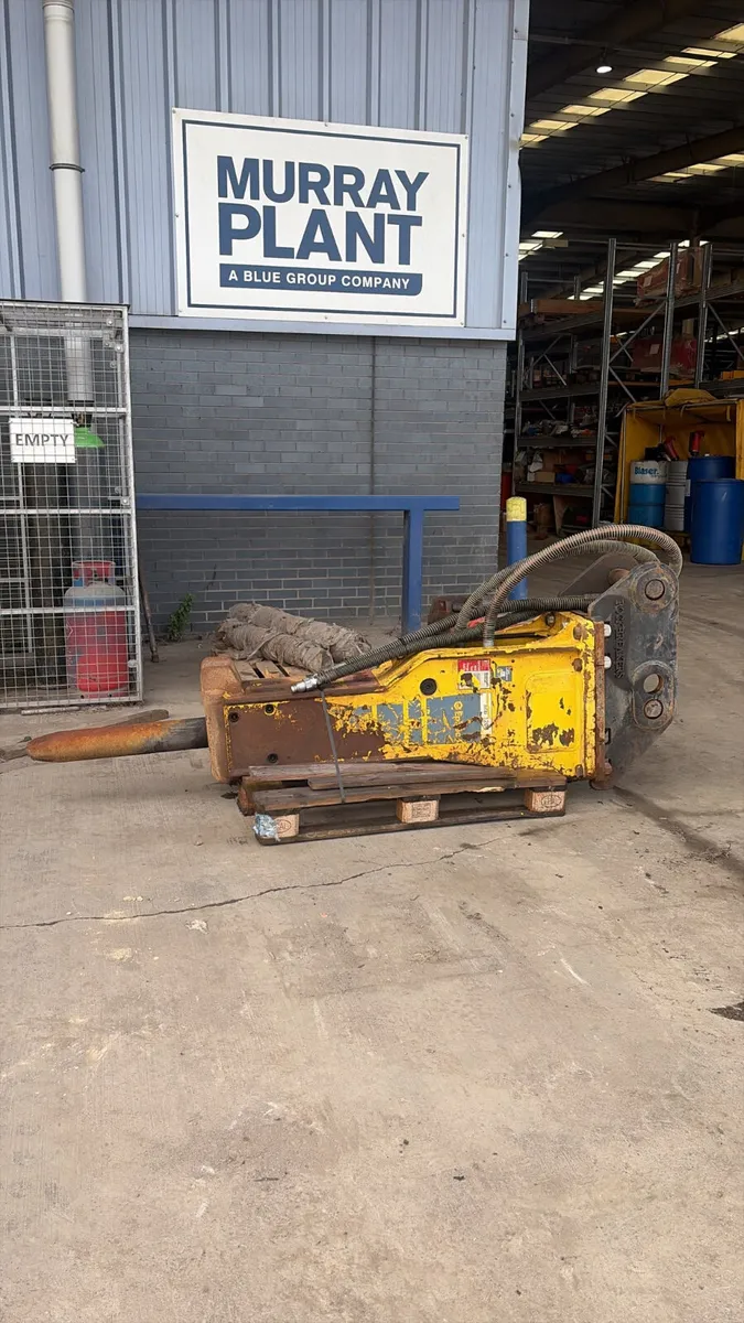 Atlas Copco MB1200 65/80mm saddle - Image 1