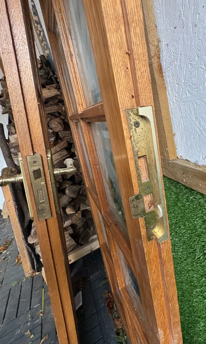 Pair of Oak Glazed Doors - Image 4