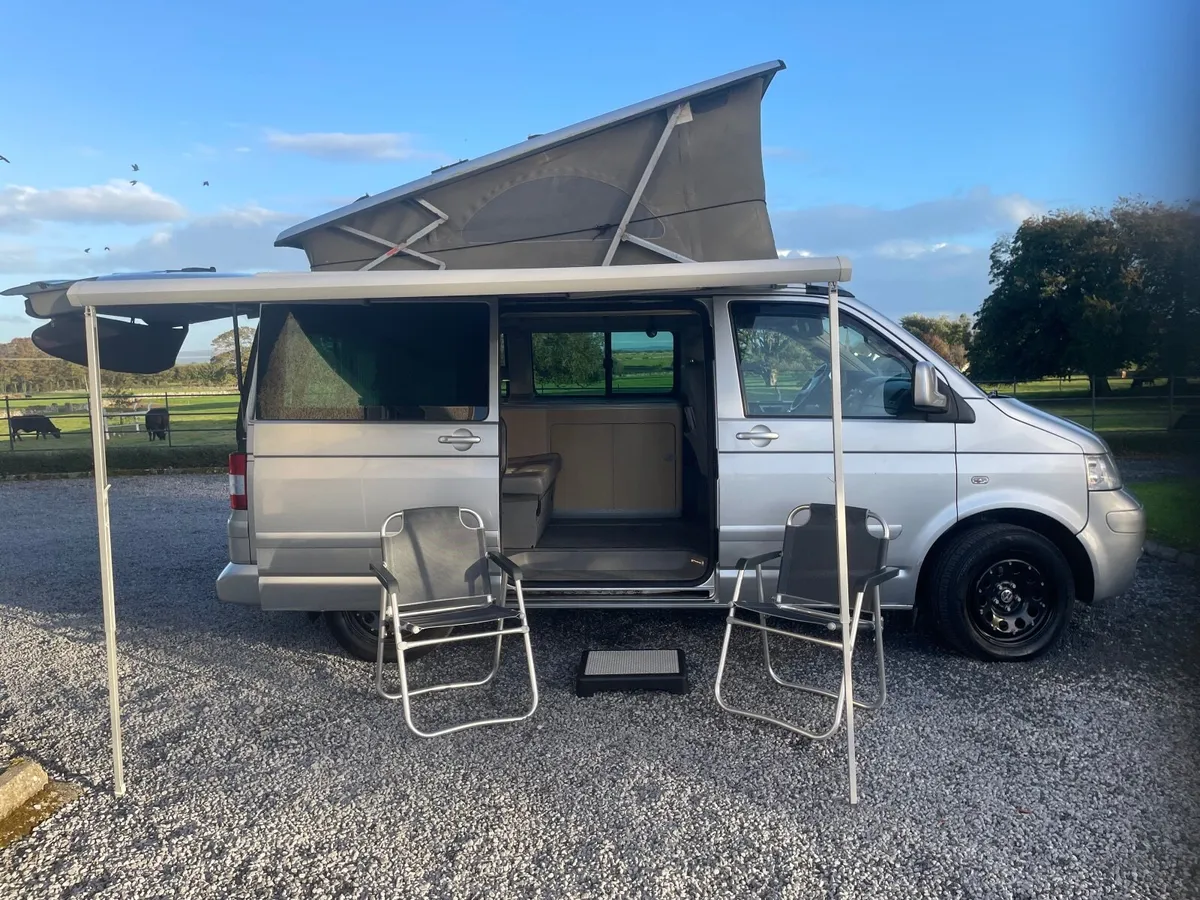 2009 LHD VW California Factory Original Camper - Image 4