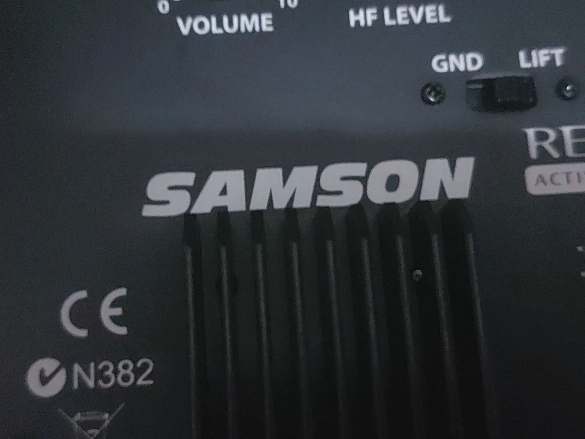 Pair of Samson Resolv A5 active studio monitors - Image 3