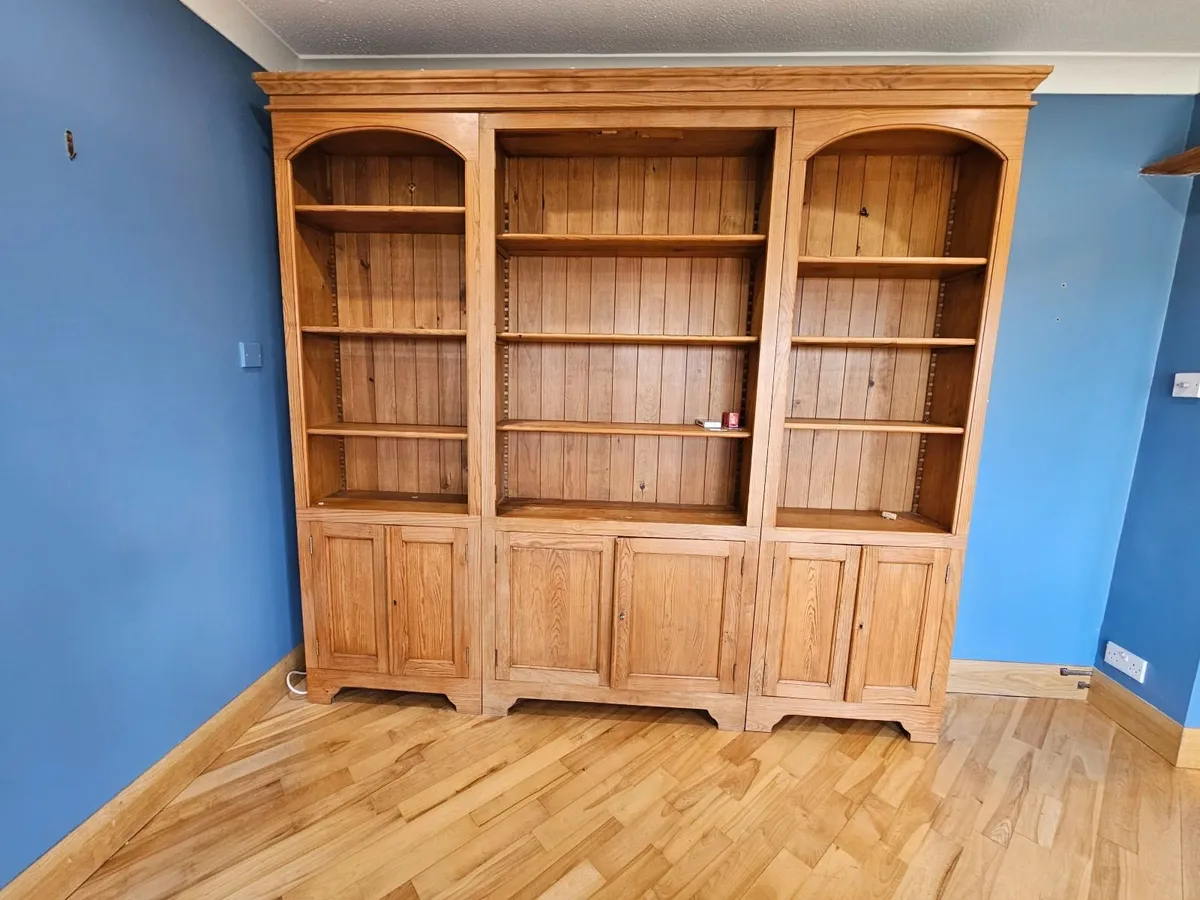 Kitchen cabinet - Image 2
