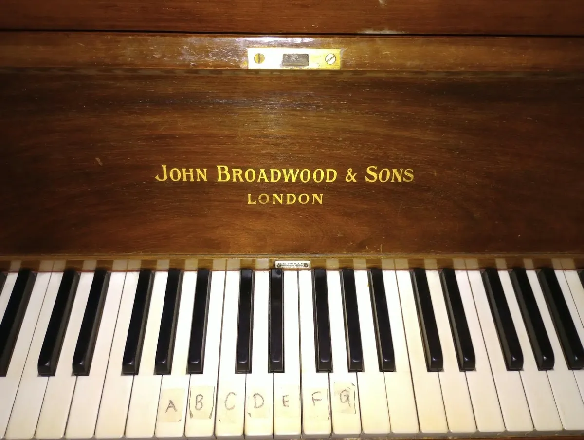 Piano - Image 3