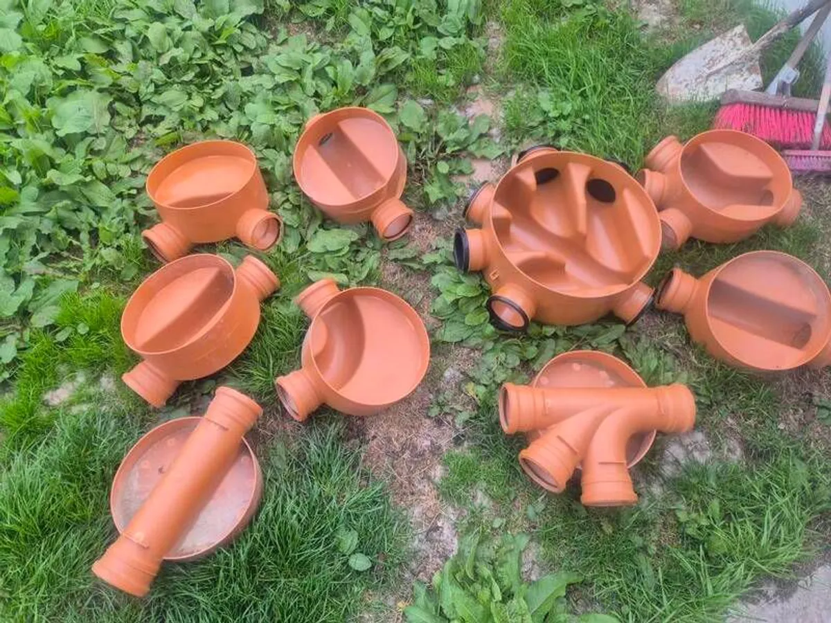 Brand new wavin draning fittings - Image 1
