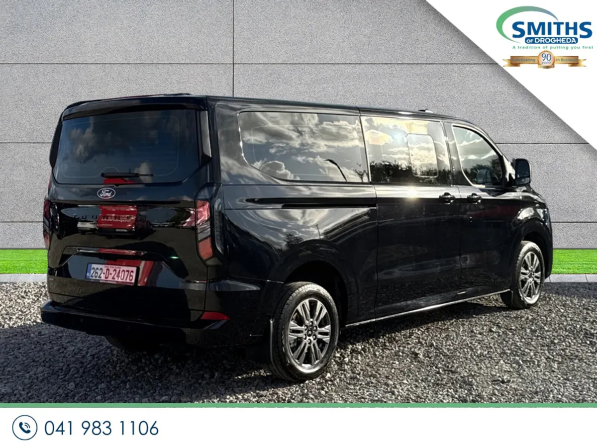 Ford Tourneo Custom TITANIUM 2.5 232PS AUTO 8 SEAT - Image 3