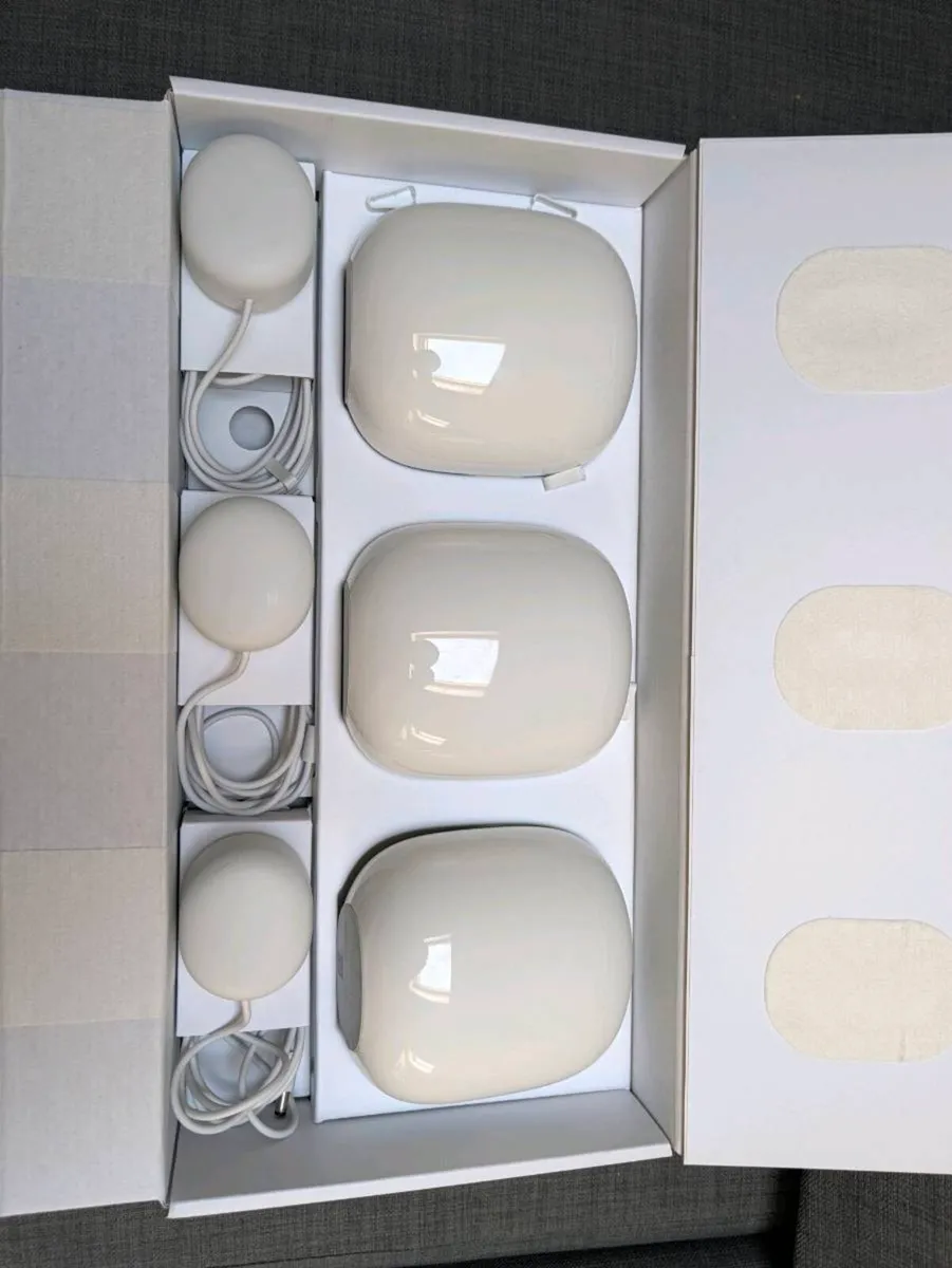 Nest WiFi Pro 3 Pack - Image 2