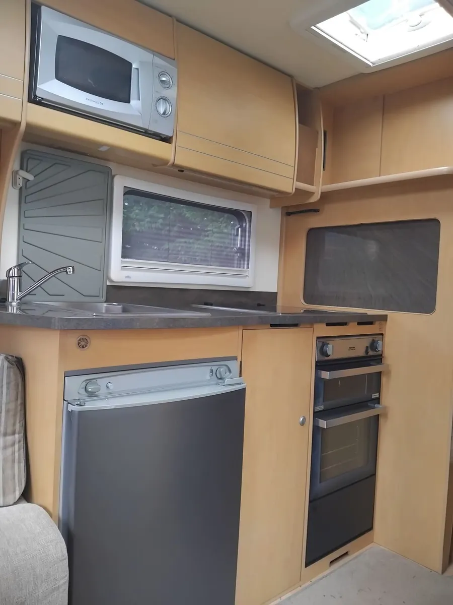 2010 Bailey Olympus Bodyshell 4birth Caravan - Image 2