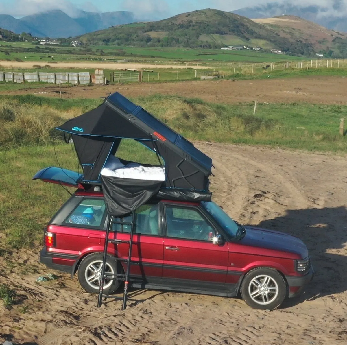 SkyTent Rooftop Tent - New Boxed - €1,200 - Image 4