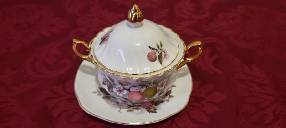 Royal Imperial 2Handle Lidded SugarBowl&UnderPlate - Image 3