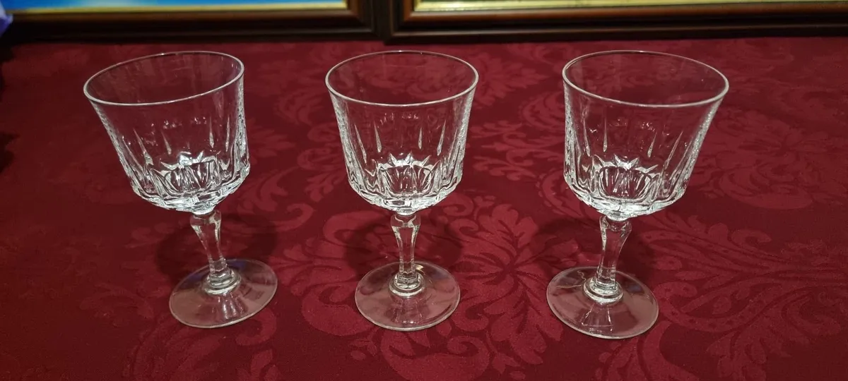 3 Piece Stemmed Crystal Goblets / Wine Glasses - Image 3