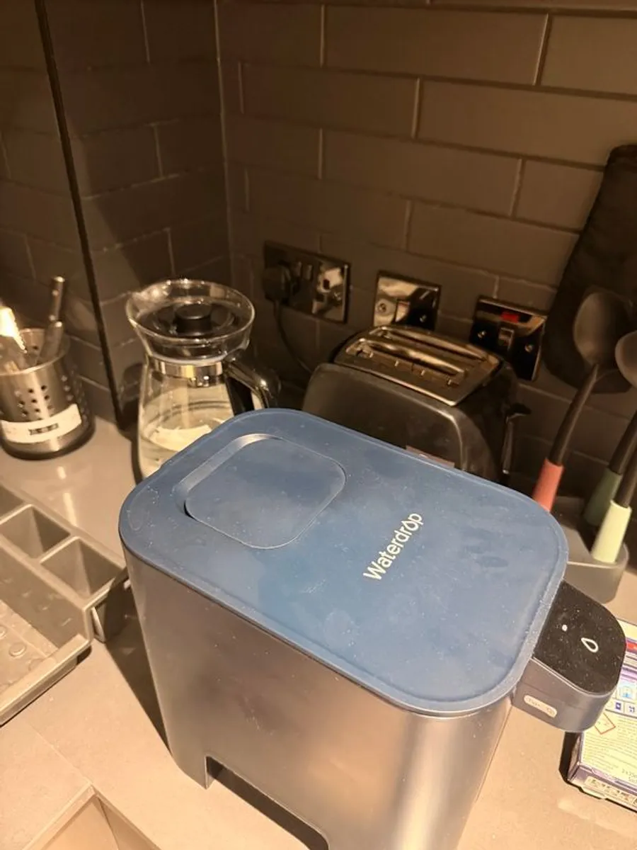 Waterdrop Water Filter, Toaster & Glass Kettle/Jug 10 euros - Image 1