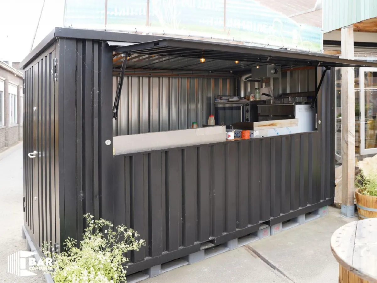 Portable Outdoor Bar Unit with Quick Assembly - Image 1