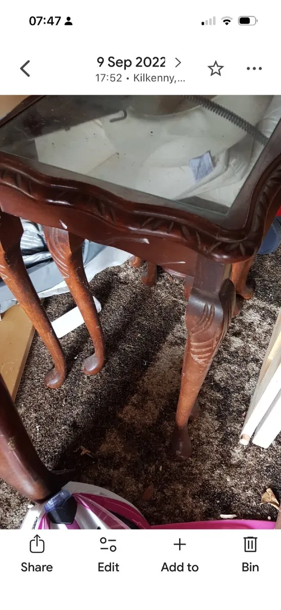 Set of 3 mahogany tables