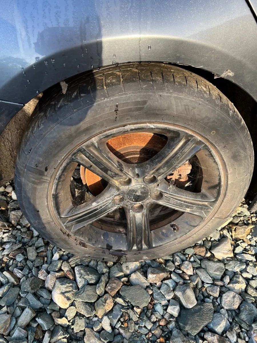 Breaking bmw 320d 2015 f30 b39 3 series - Image 4