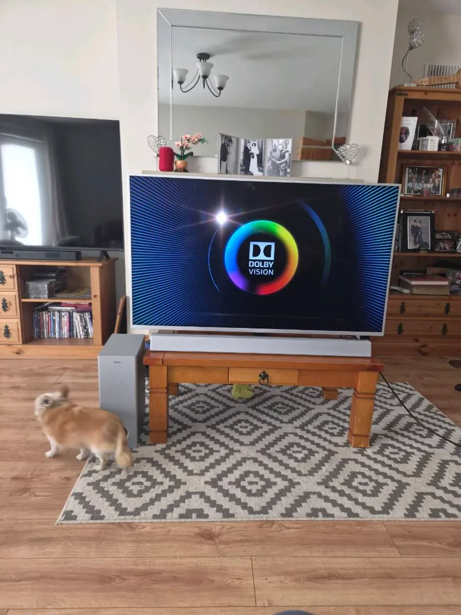 55insPhilips Android Tv & Soundbar with Sub - Image 3