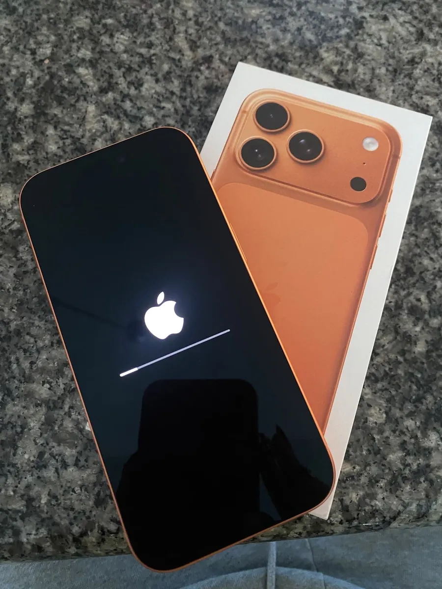iPhone 17 pro max - Image 2