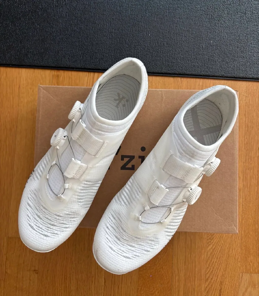 FizikVega Carbon Cycling Shoes - Image 4