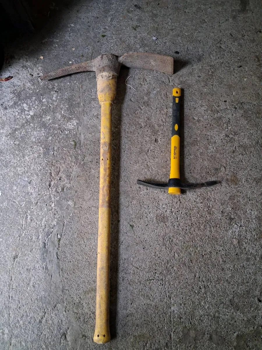 Pick Axes - Image 1