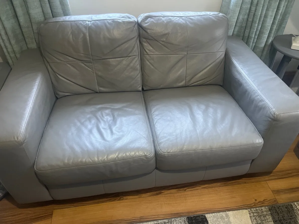 Sofa - Image 3