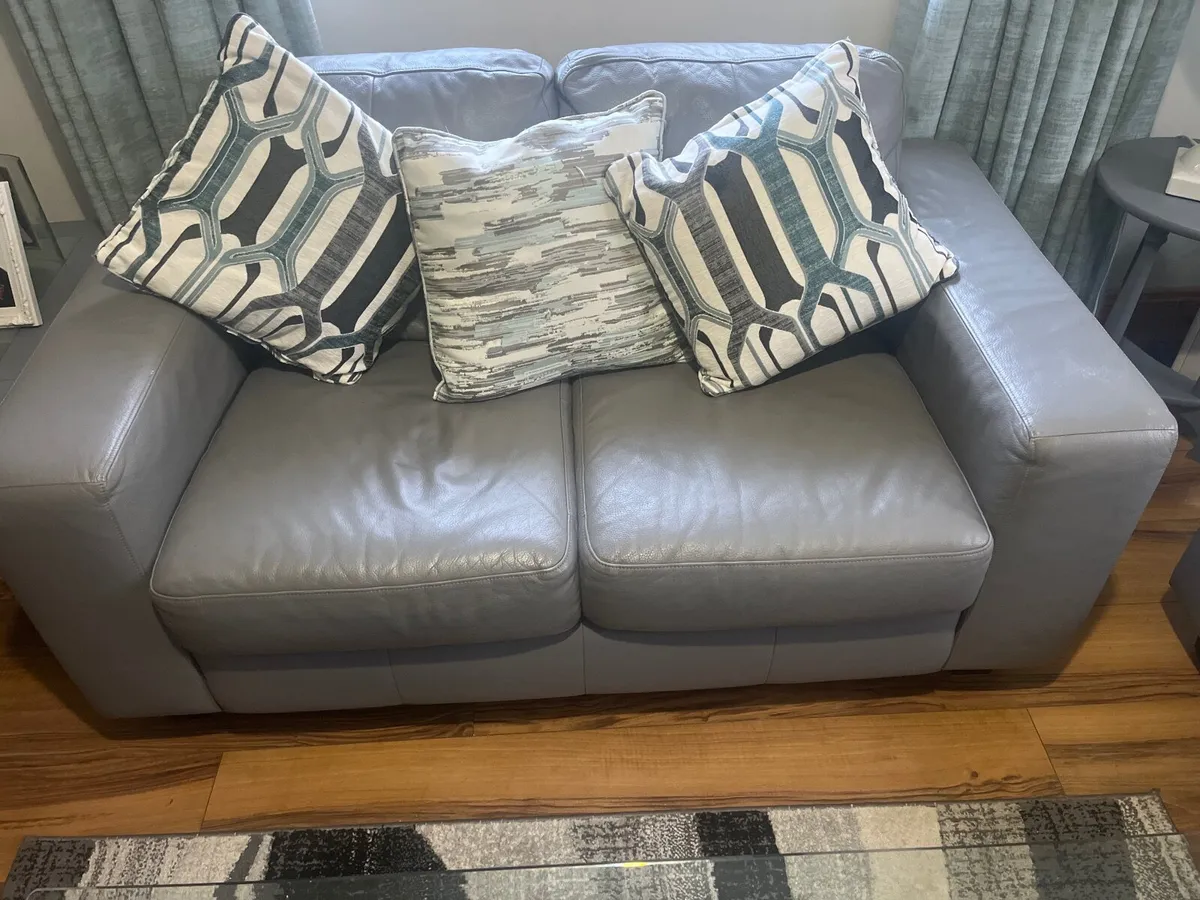 Sofa - Image 2