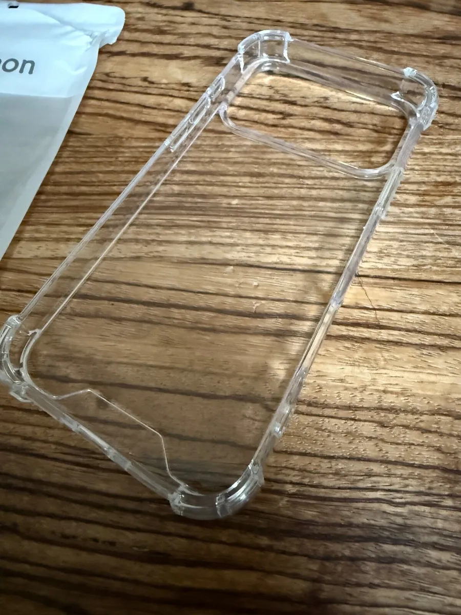 iPhone 18 Pro Max bumper case never used - Image 2