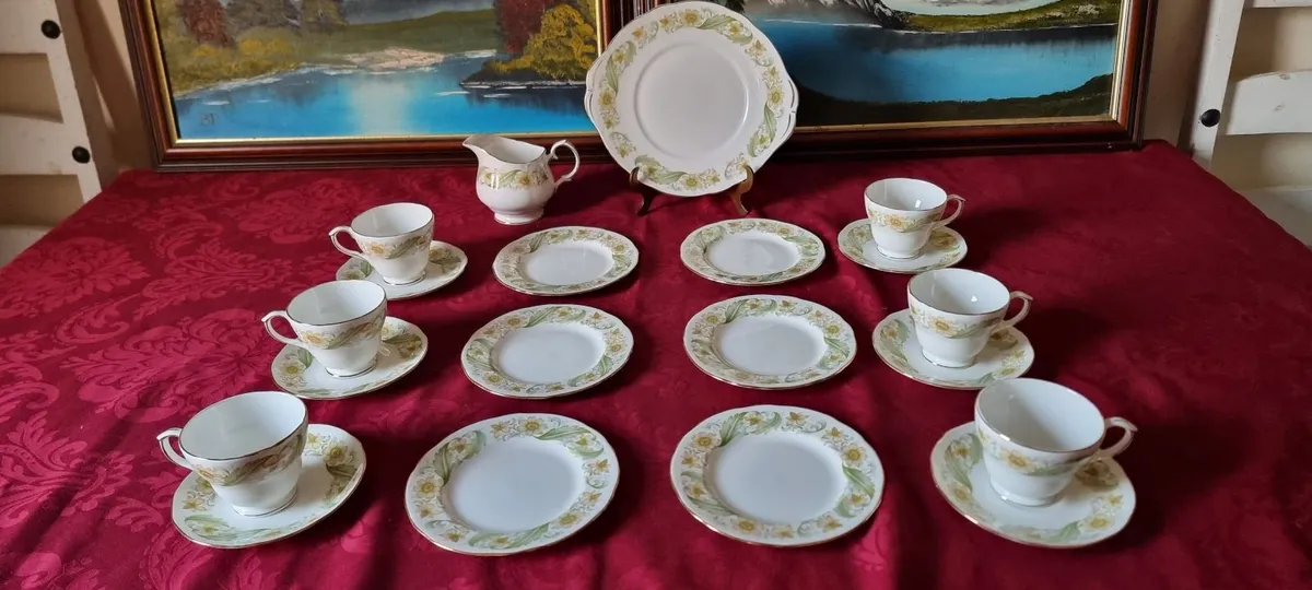 20Pc.Duchess Greensleeves English BoneChina TeaSet - Image 2