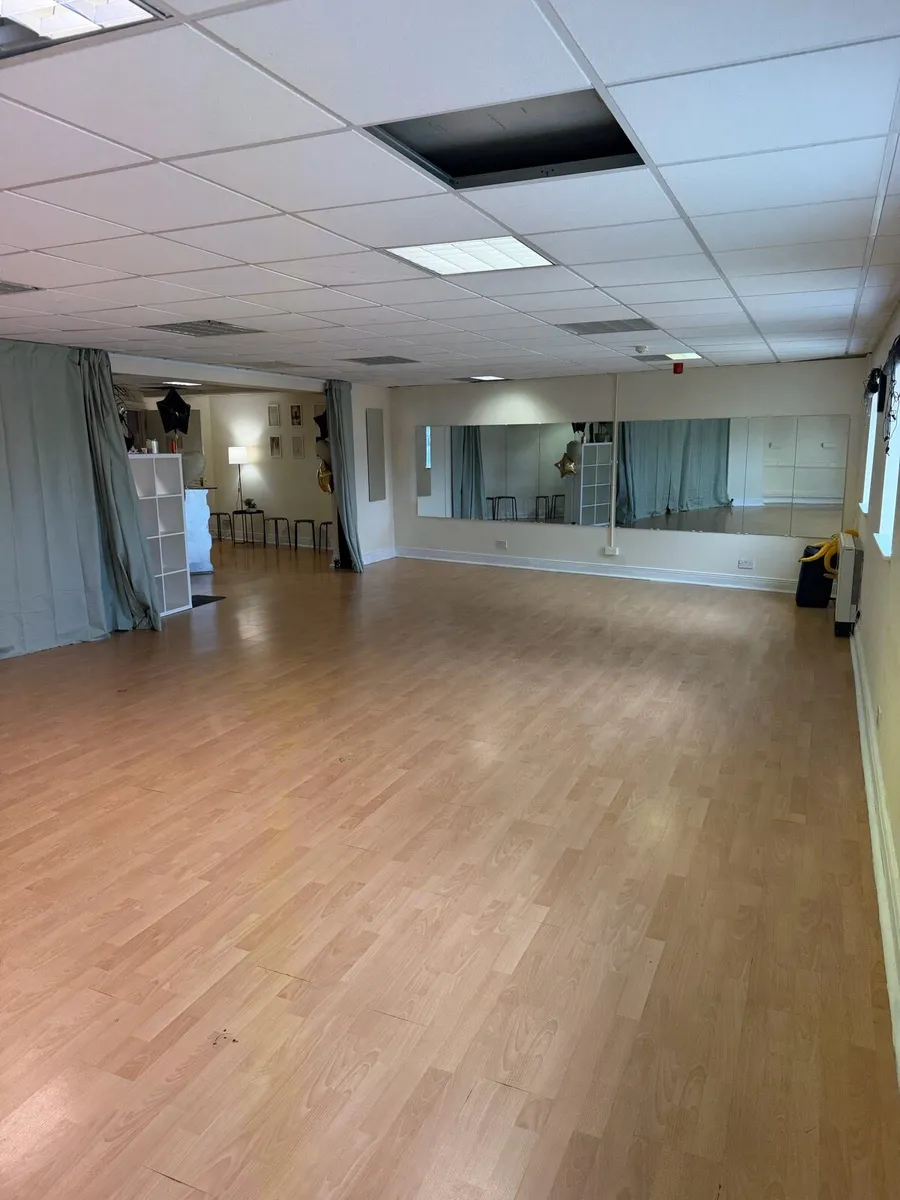 Dance Studio / Fitness space for hourly rental - Image 4