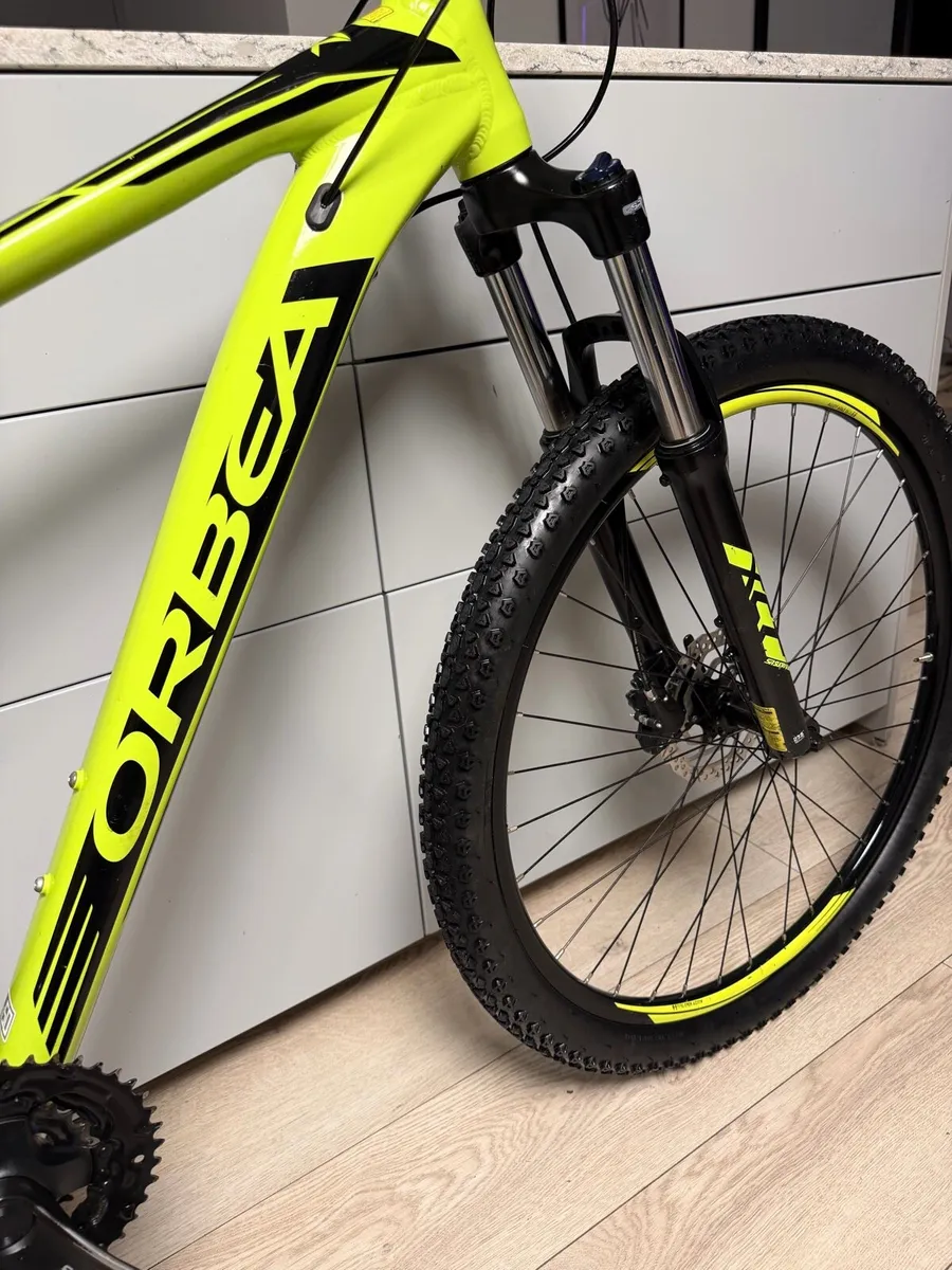 Orbea MX40 Hardtail Bike - Image 3