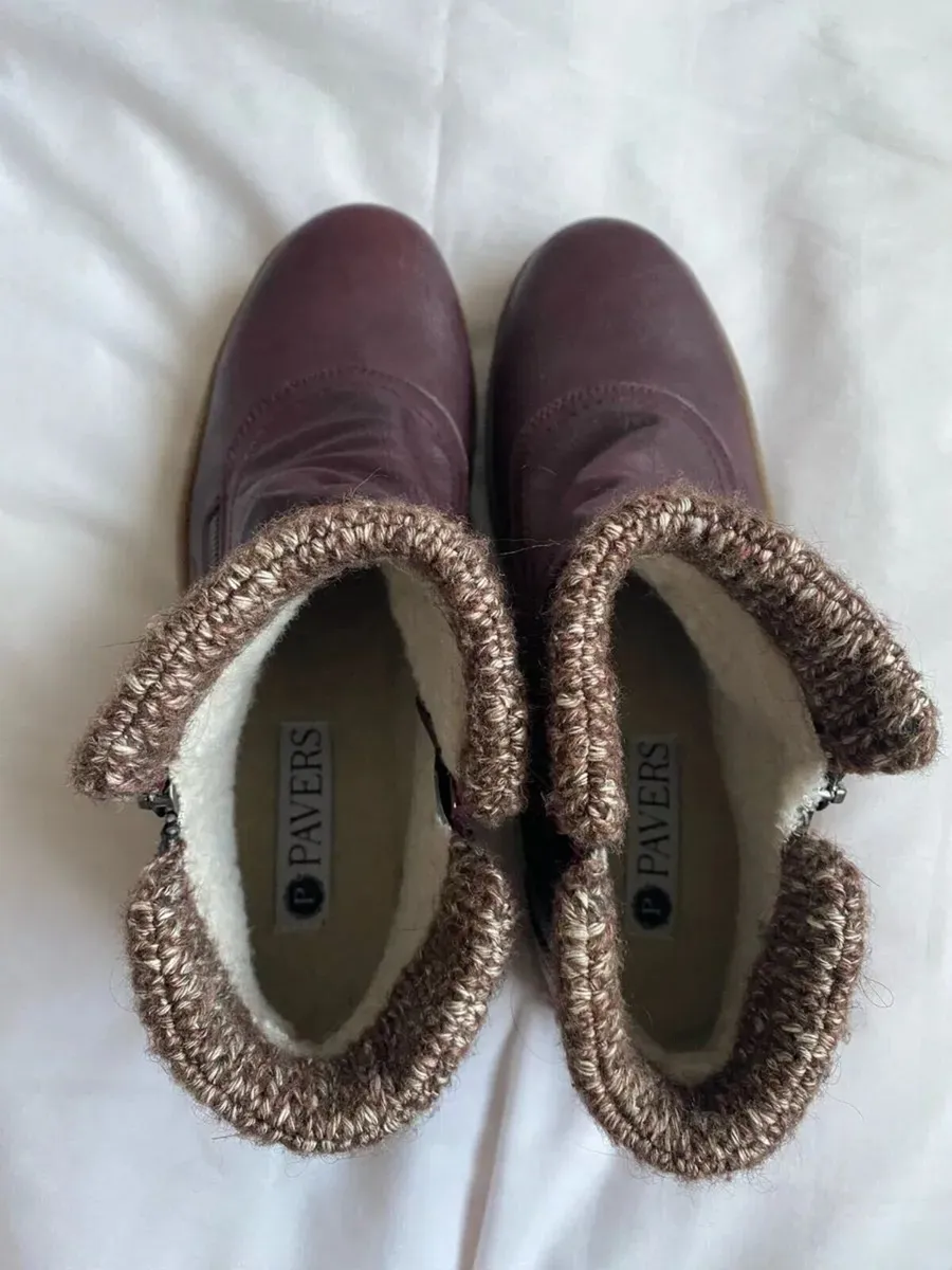 BRAND NEW Pavers Ankle Boots, Size 40, Burgundy - Image 3