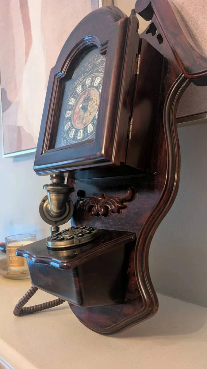 Ornate Vintage style Wooden Wall Telephone & Clock - Image 3