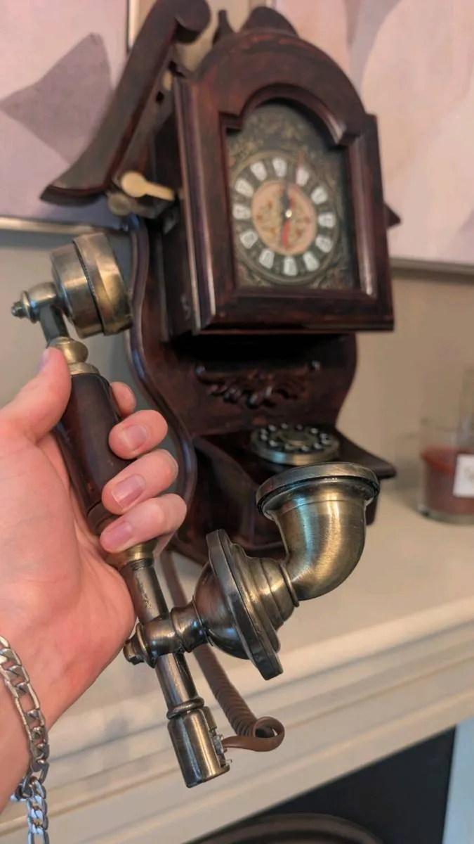 Ornate Vintage style Wooden Wall Telephone & Clock - Image 4
