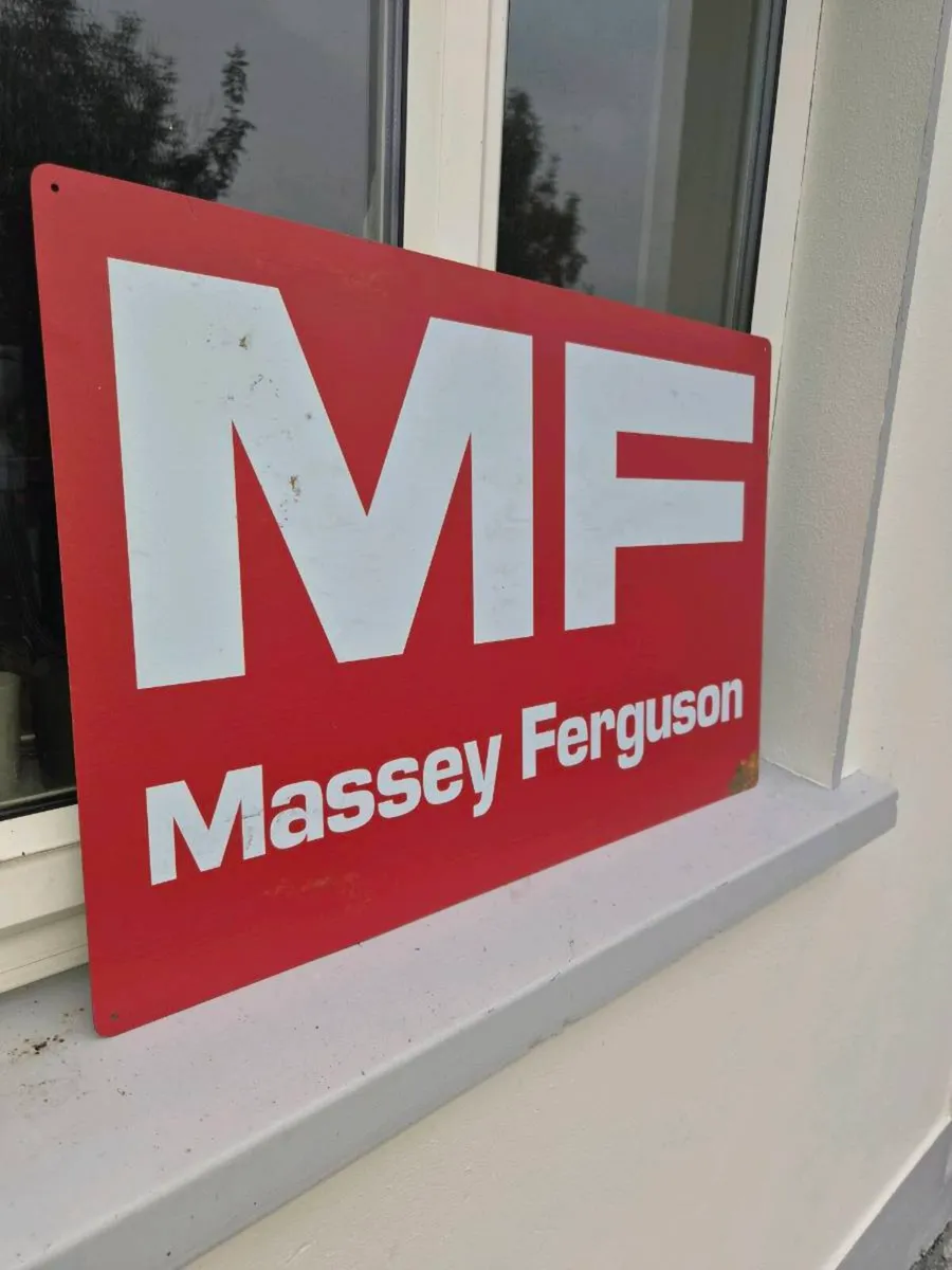Large  massey Ferguson metal sign - Image 2
